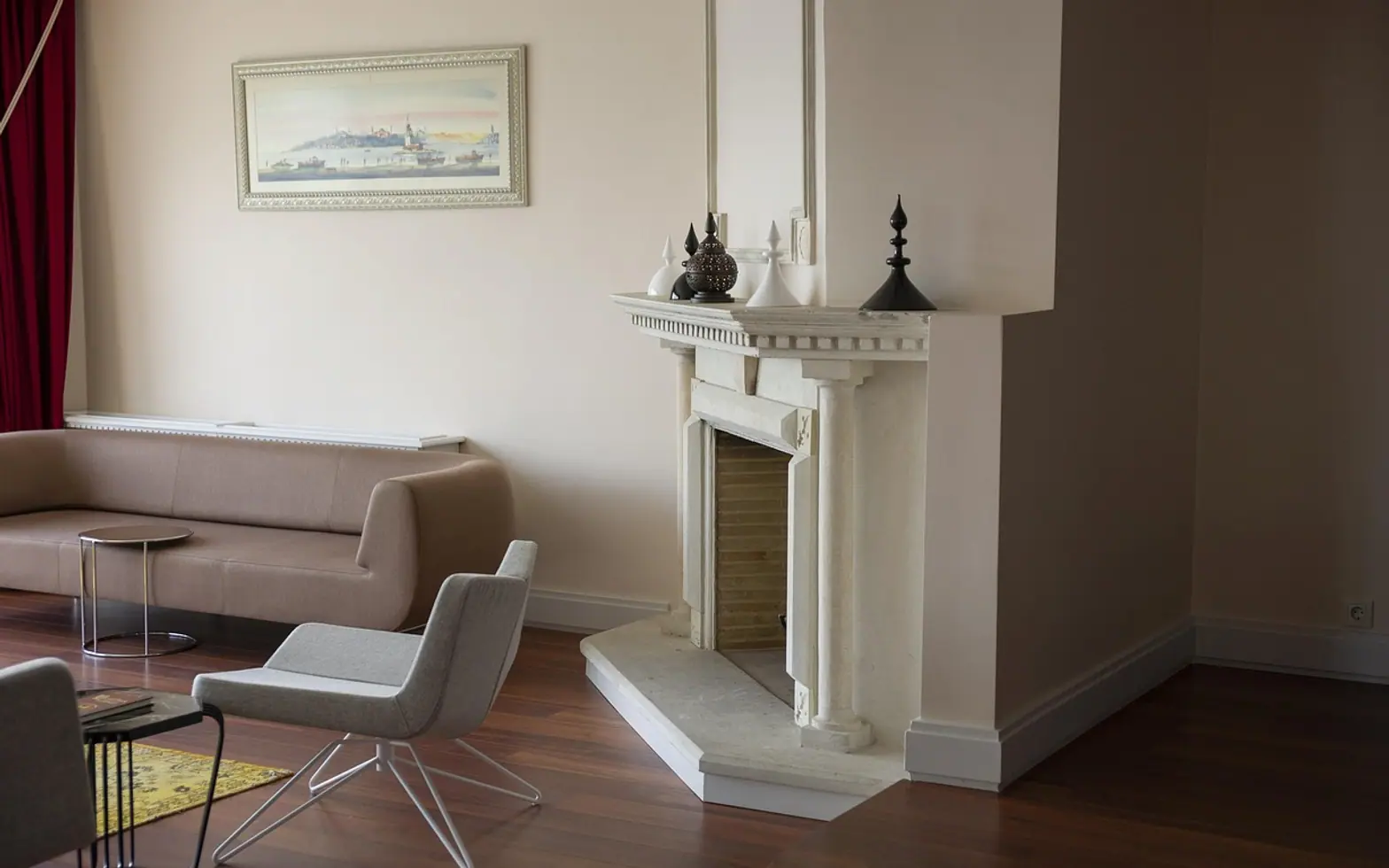 Room, living room and furniture
